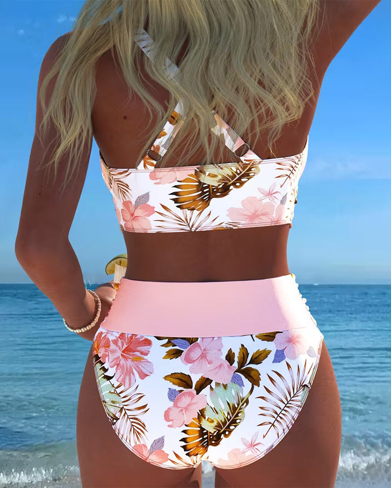 Bikini with contrasting floral pattern and split